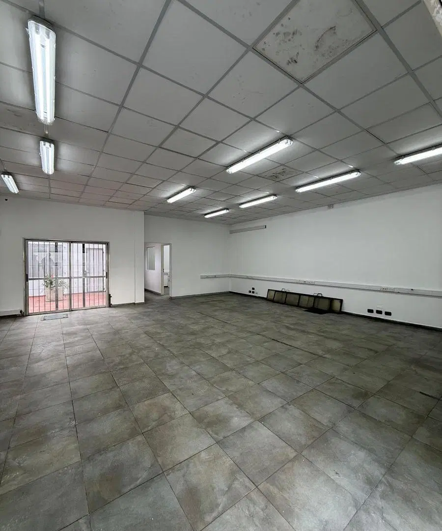 Local en Venta y Alquiler en 32 e/ 8 y 9 1