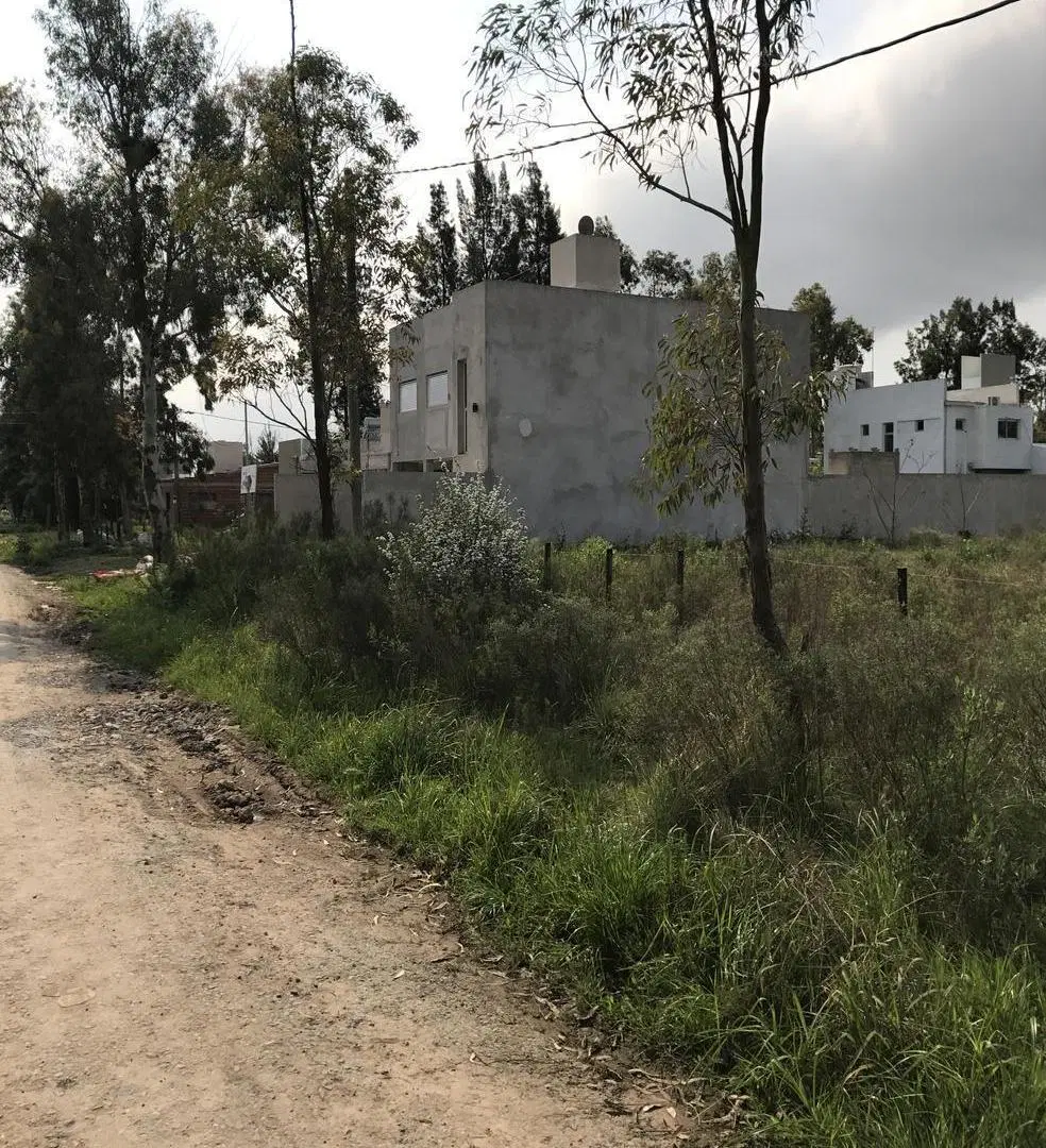 Terreno en Venta en Villa Parque Sicardi 3