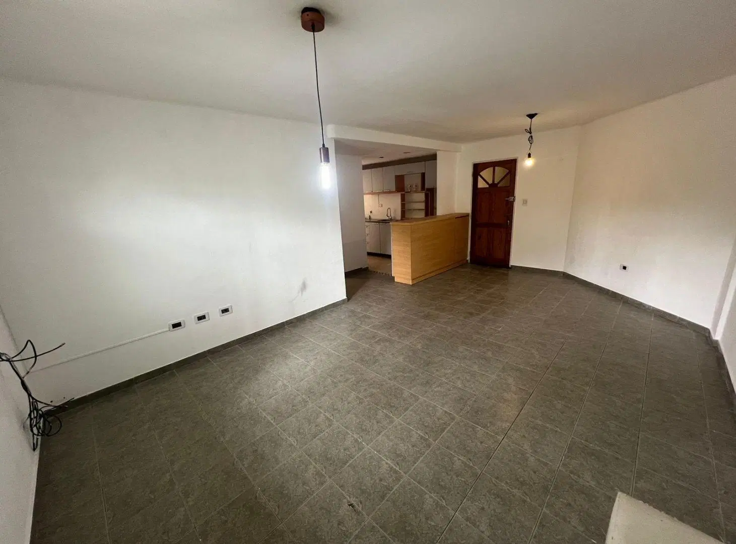 Departamento de 2 dormitorios en Venta en Diag. 76 e 22 y 23 3
