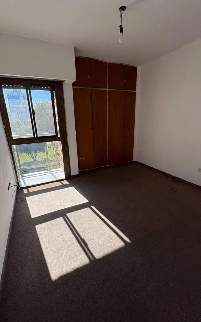 Departamento de 2 dormitorios en Plaza Italia e/ diagonal 74 y 44 4