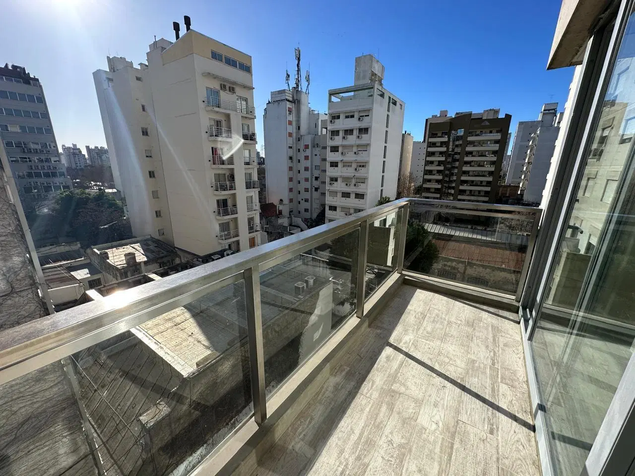 xcelente departamento de 2 dormitorios en Alquiler, en Calle 56 e/ 13 y 14 8