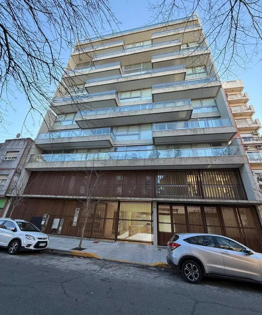xcelente departamento de 2 dormitorios en Alquiler, en Calle 56 e/ 13 y 14 2
