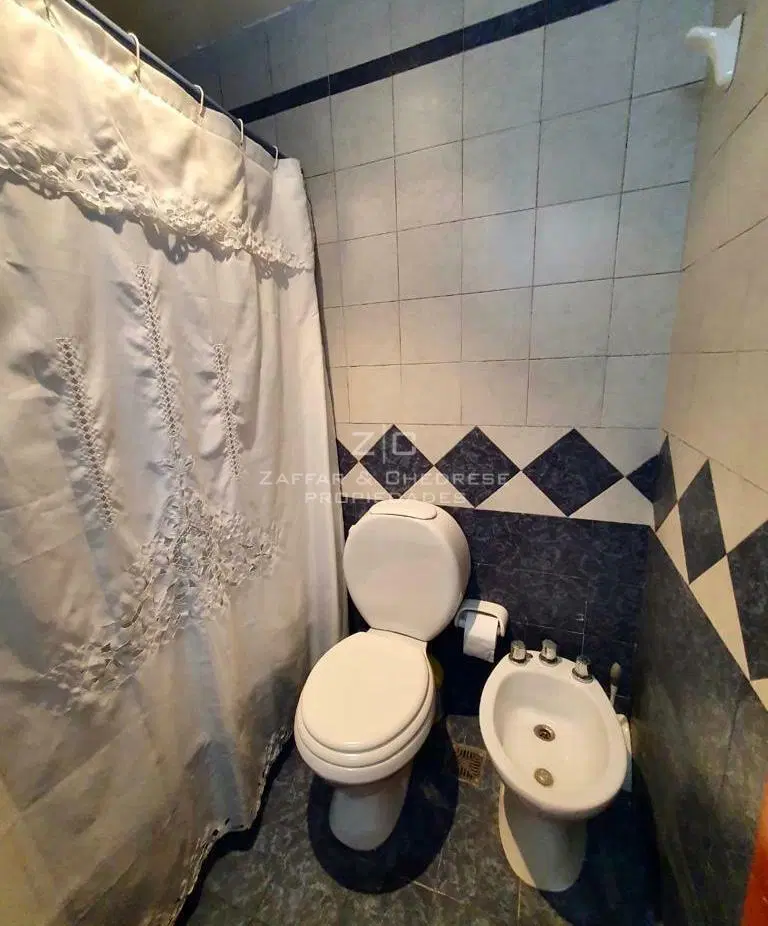 Departamento 1 dormitorio con cochera en 21 e/ 37 y 38 3