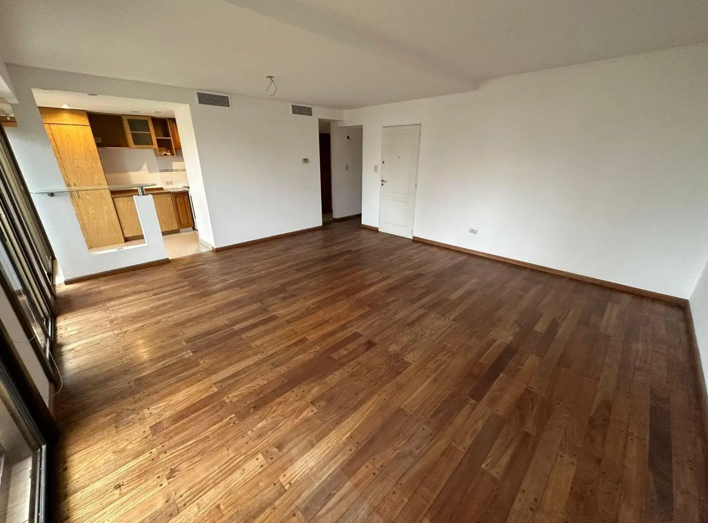 Piso de 2 dormitorios en Venta en 44 e/ 14 y 15 3