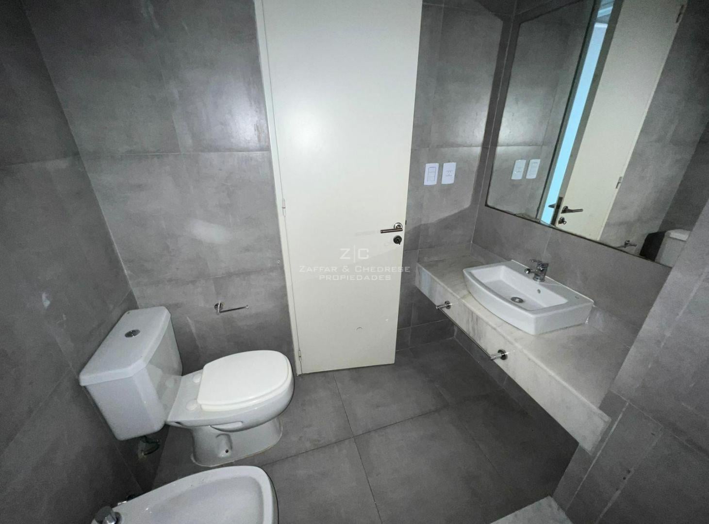 Foto de Departamento de 2 ambientes en Alquiler en calle 21 e/ 59 y 60, imagen 1