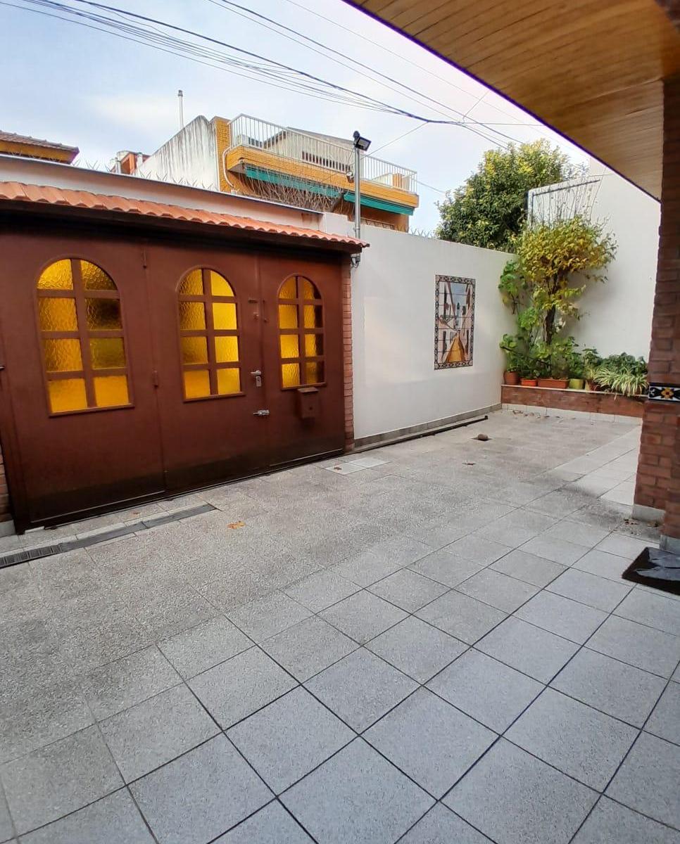Villa Santa Rita Excelente Casa de 5 Ambientes Lote Propio. 1