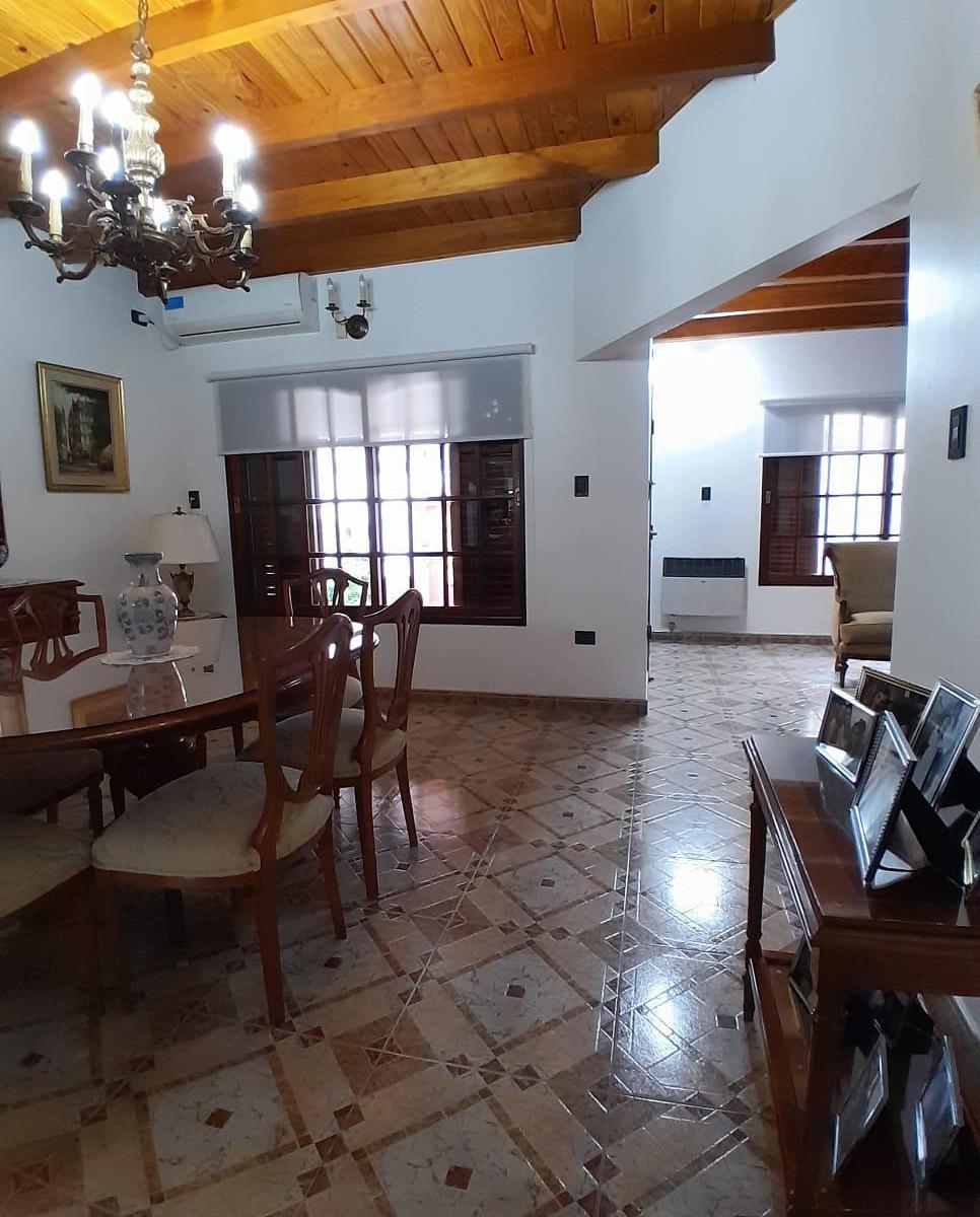 Villa Santa Rita Excelente Casa de 5 Ambientes Lote Propio. 4
