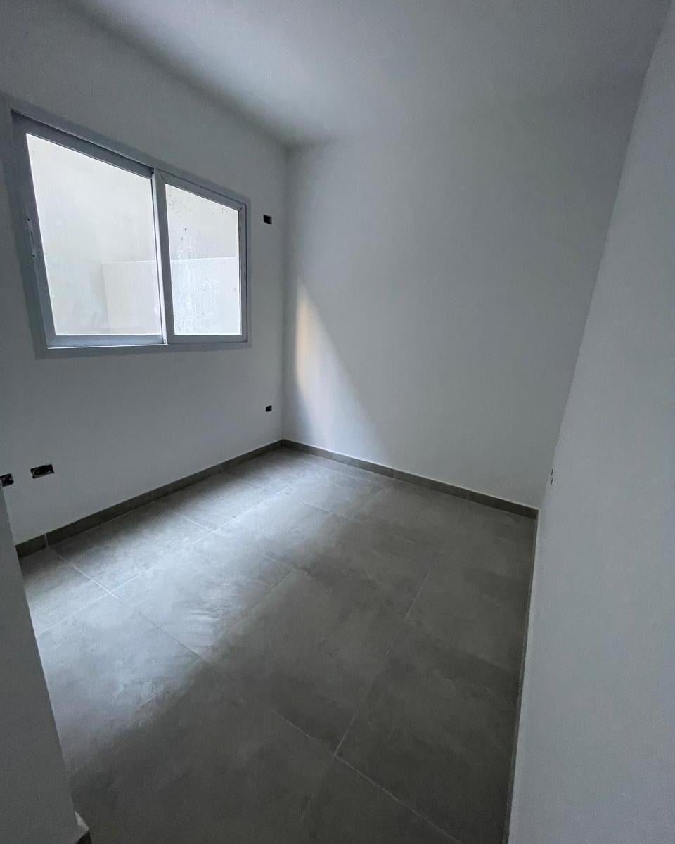 Foto de Villa Luro 2 ambientes a estrenar con Patio-, imagen 4