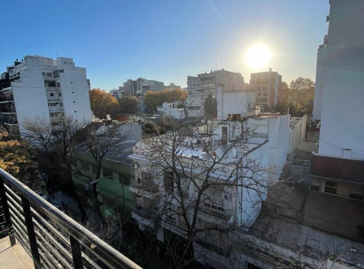 FLORES A ESTRENAR REGIOS DEPARTAMENTOS de 1 amb FRENTE C/BALCON - desde 63.000 u$s