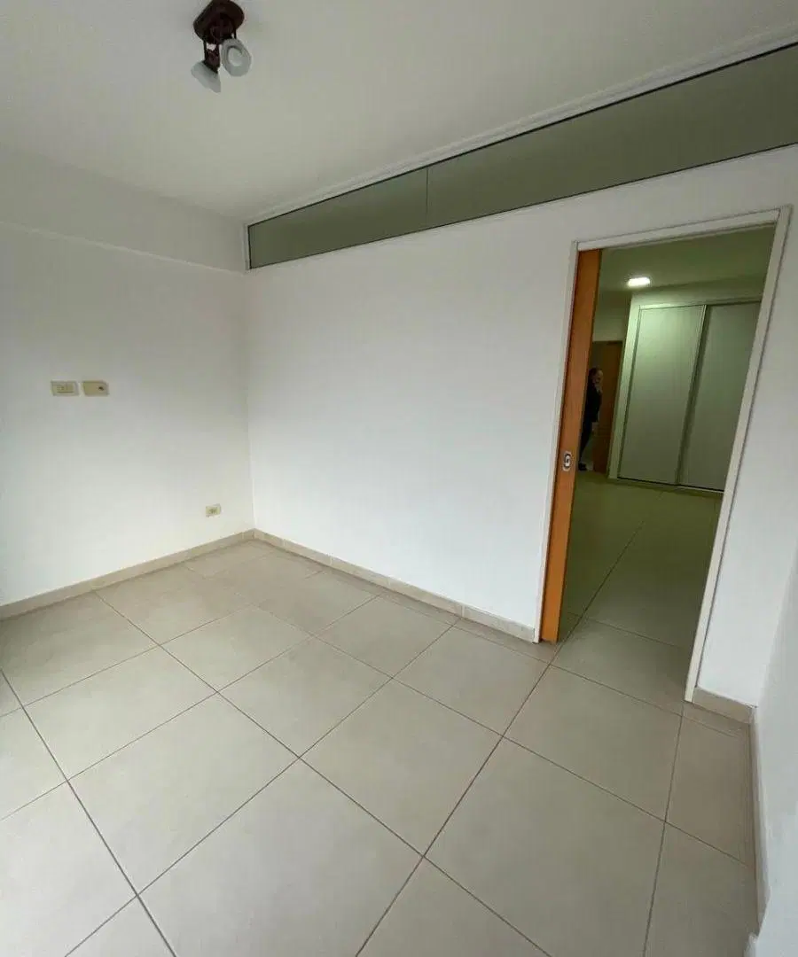 Alquiler Floresta: Hermoso y Amplio departamento de 1 ambiente. Dividido con balcón 4