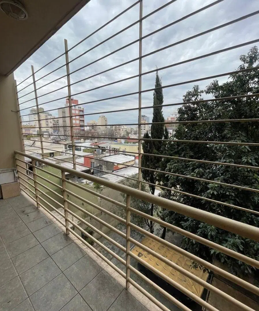 Alquiler Floresta 1 ambiente y medio con balcón 8