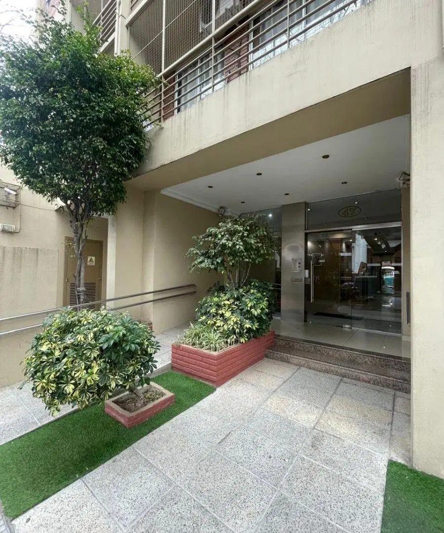Alquiler Floresta 1 ambiente y medio con balcón 3