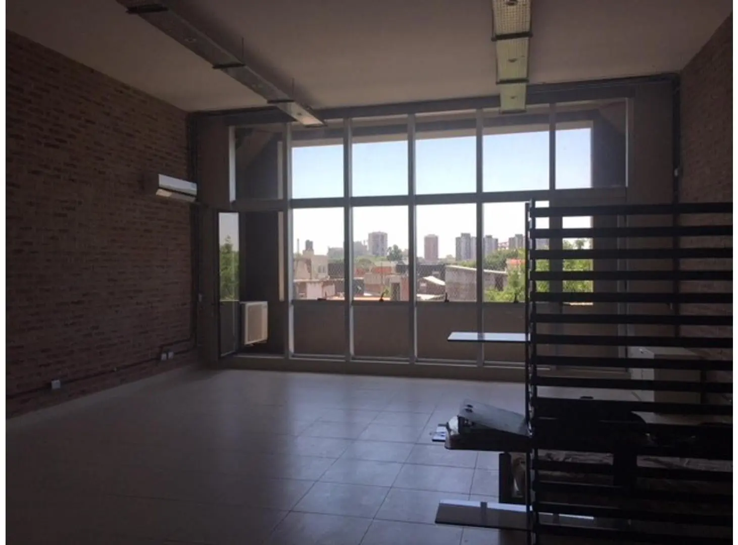 LOFT EN EXCELENTE EDIFICIO DE CATEGORIA, MOLINA CIUDAD 2