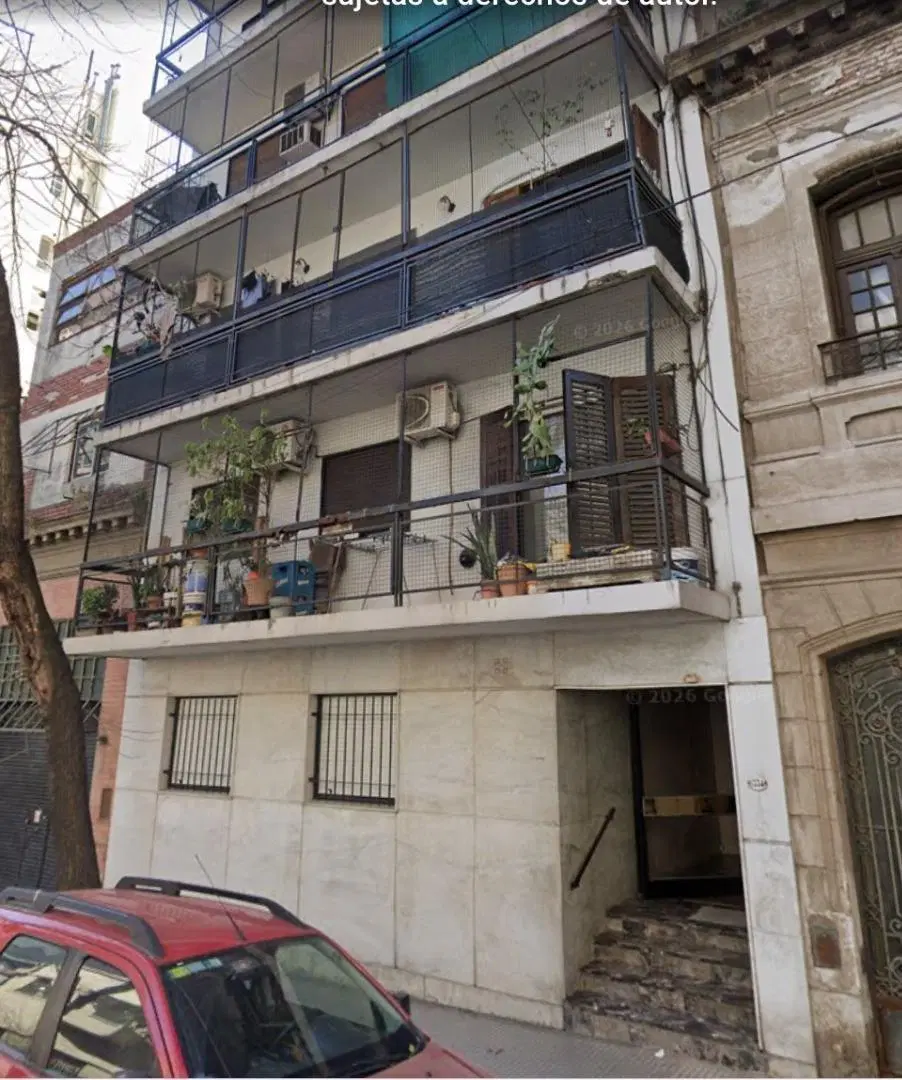 DEPARTAMENTO PLANTA BAJA CON PATIO - 2 AMBIENTES 4
