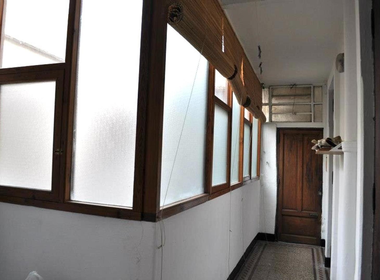 Foto de DEPARTAMENTO MUY LUMINOSO BAJAS EXPENSAS!!, imagen 4