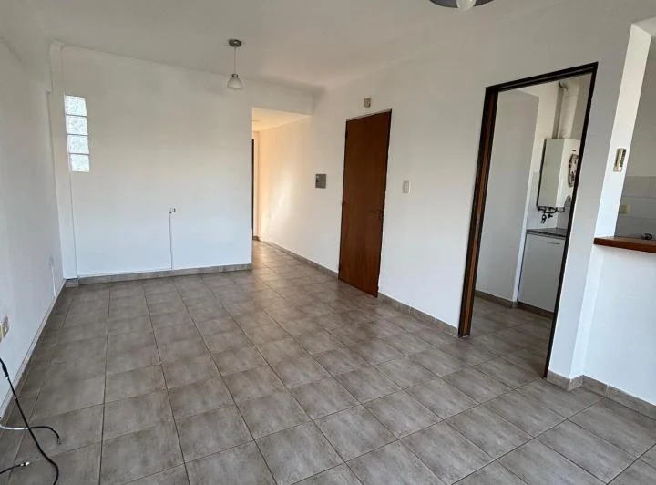 Departamento 1 dormitorio con balcón en alquiler La Plata Soho 3