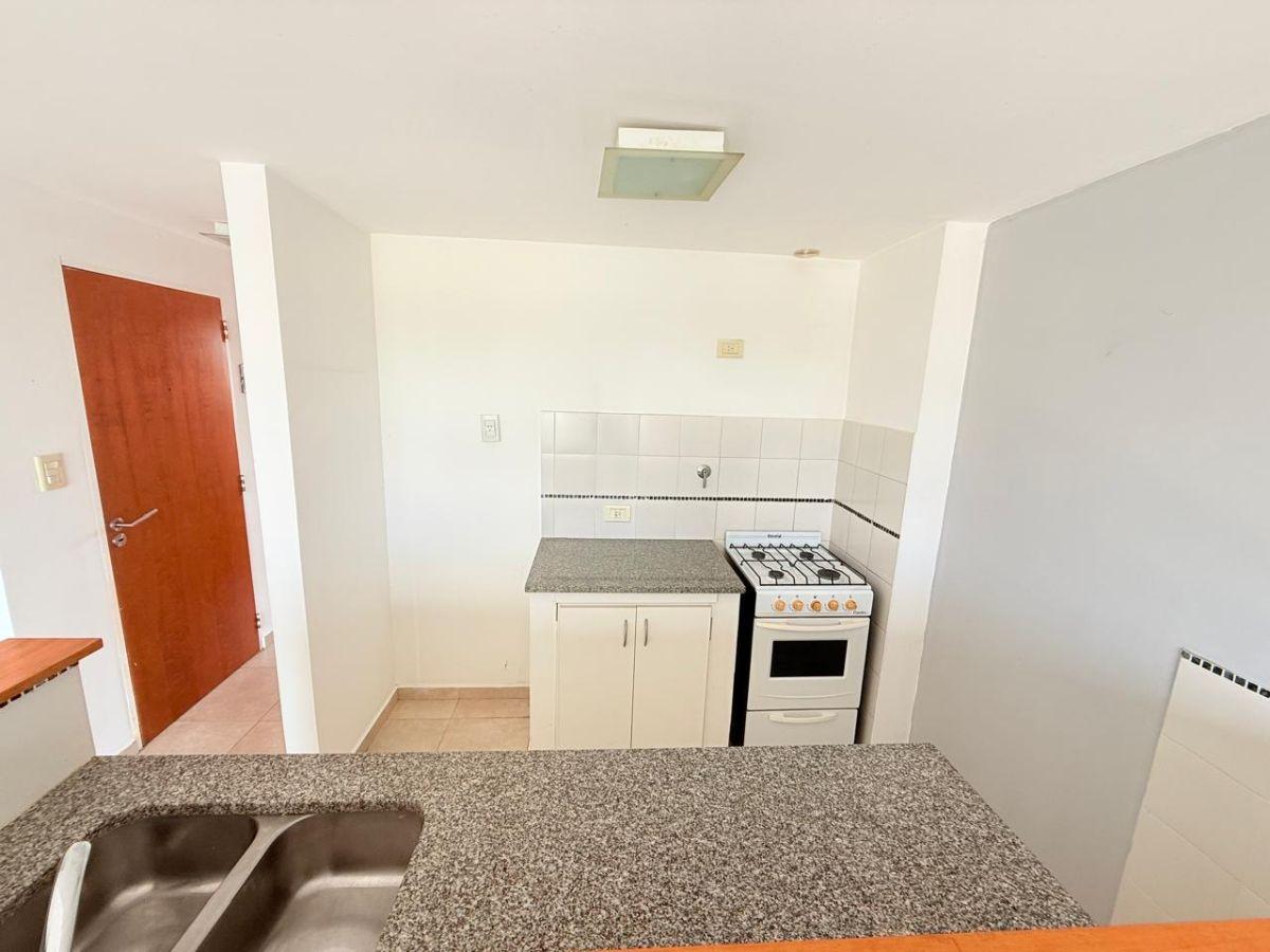 Foto de Alquiler departamento 1 dormitorio y coch, imagen 3