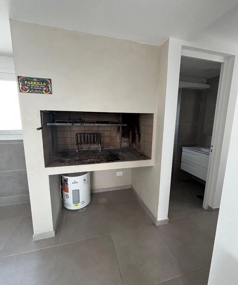 Alquiler 1 dormitorio con cochera cubierta en edificio de categoría con amenities 2