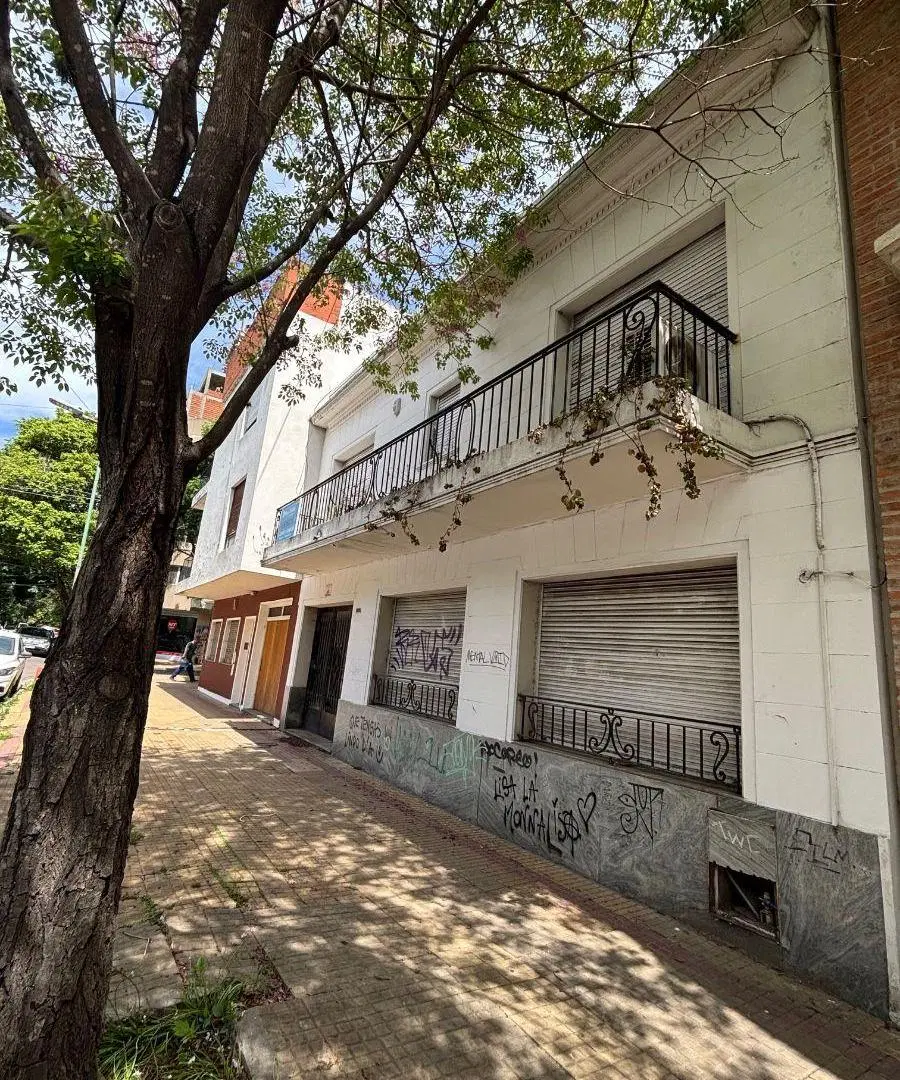 Casa a remodelar 6 e/ 61 y 62-Ideal remodeladores! 3