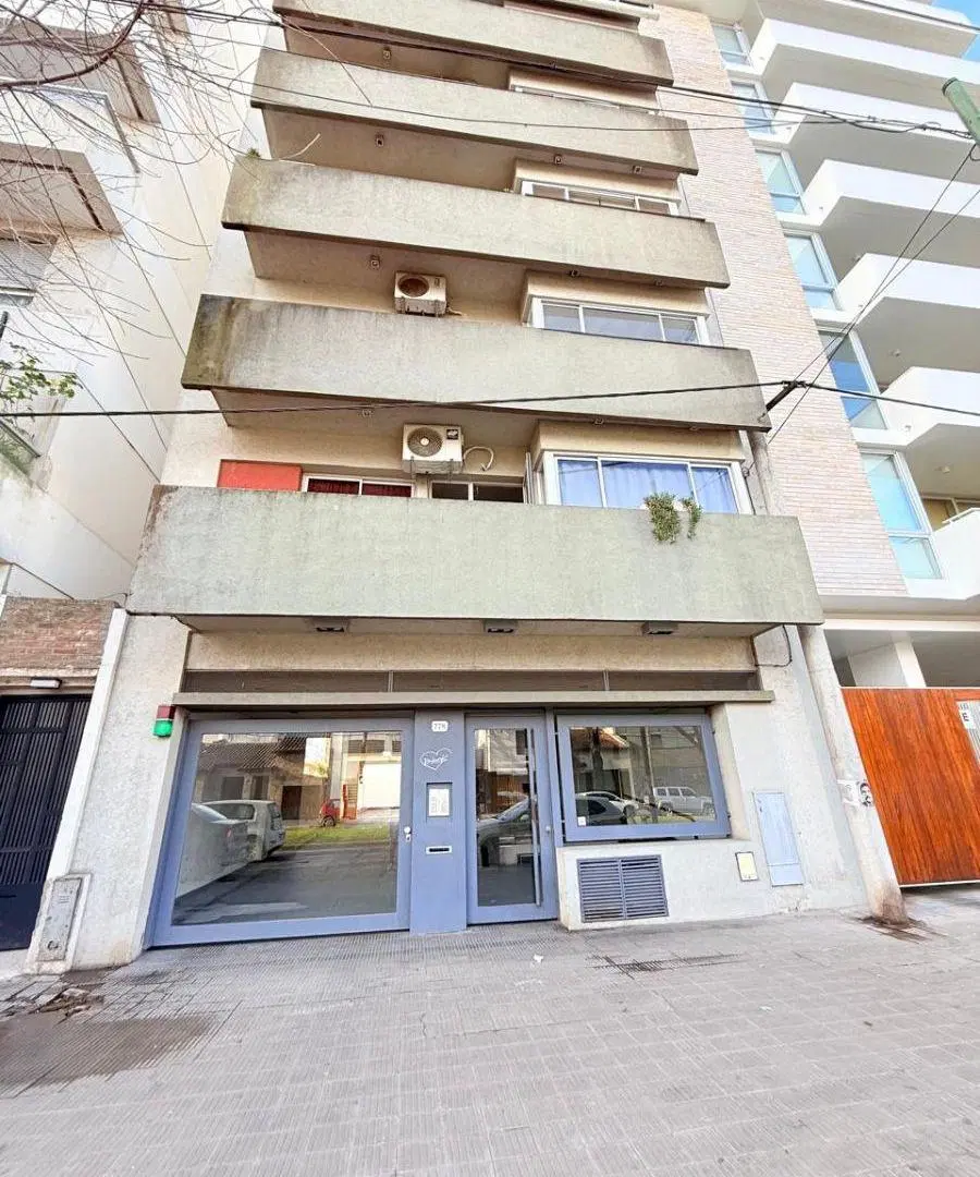 Departamento en alquiler dos dormitorios La Plata 1