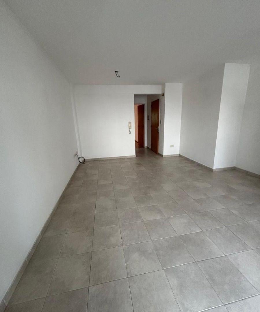 Foto de Alquiler departamento 1 dormitorio con balcón, imagen 2