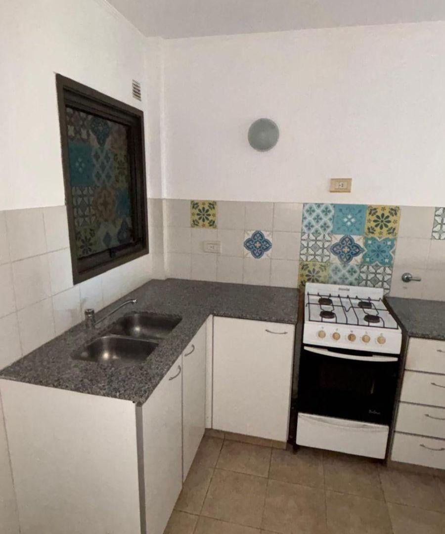 Foto de Alquiler 1 dormitorio al frente con balcón, imagen 4