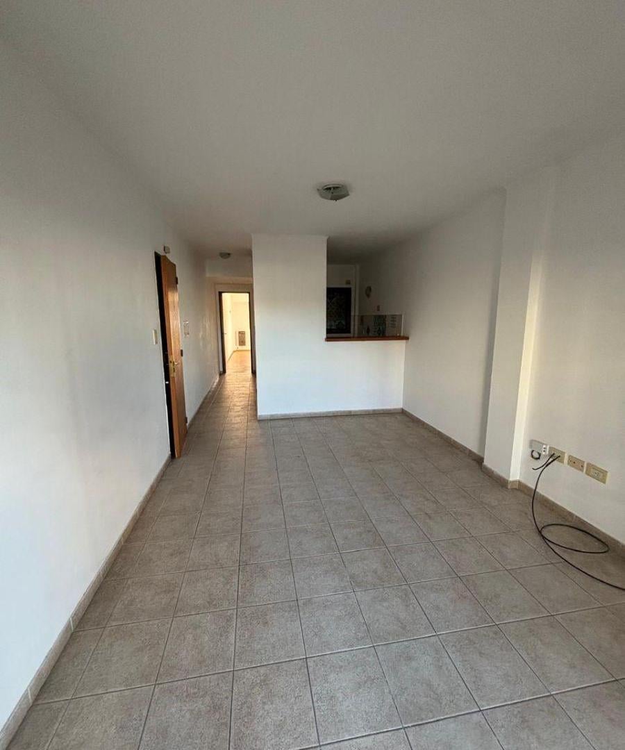 Foto de Alquiler 1 dormitorio al frente con balcón, imagen 5
