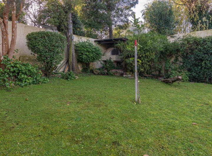 Venta casa 5 amb con pileta -  San Carlos 4