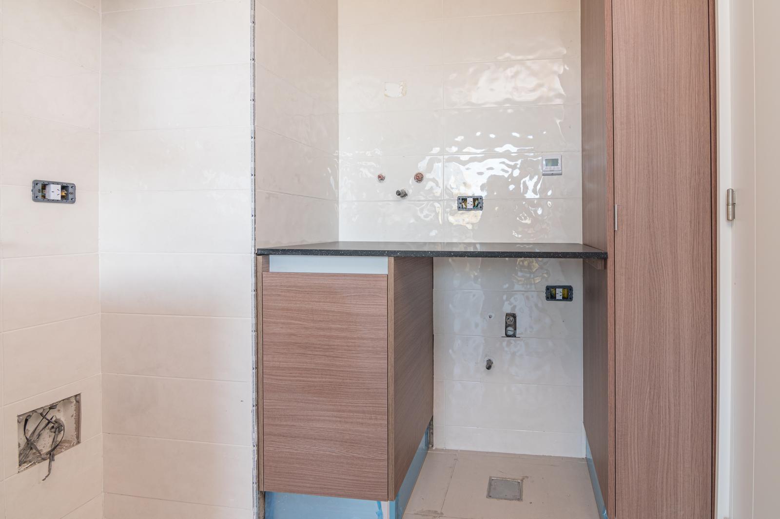 ¡VENTA! 2 ambientes frente a Plaza Colón