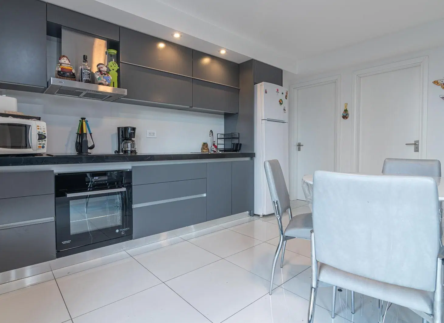 ¡VENTA! 5 ambientes con cochera - Terminal Vieja 8