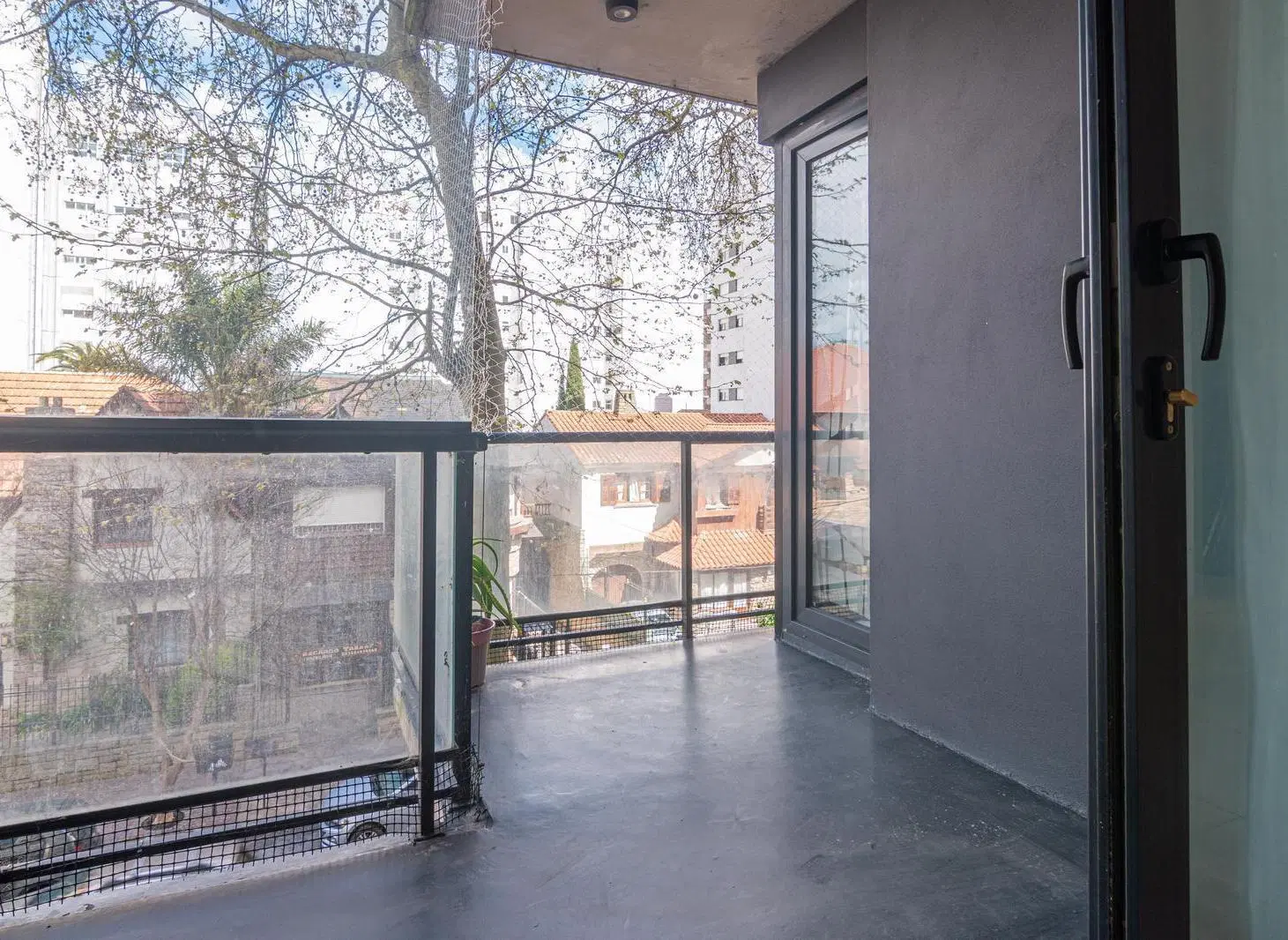 ¡VENTA! 5 ambientes con cochera - Terminal Vieja 3