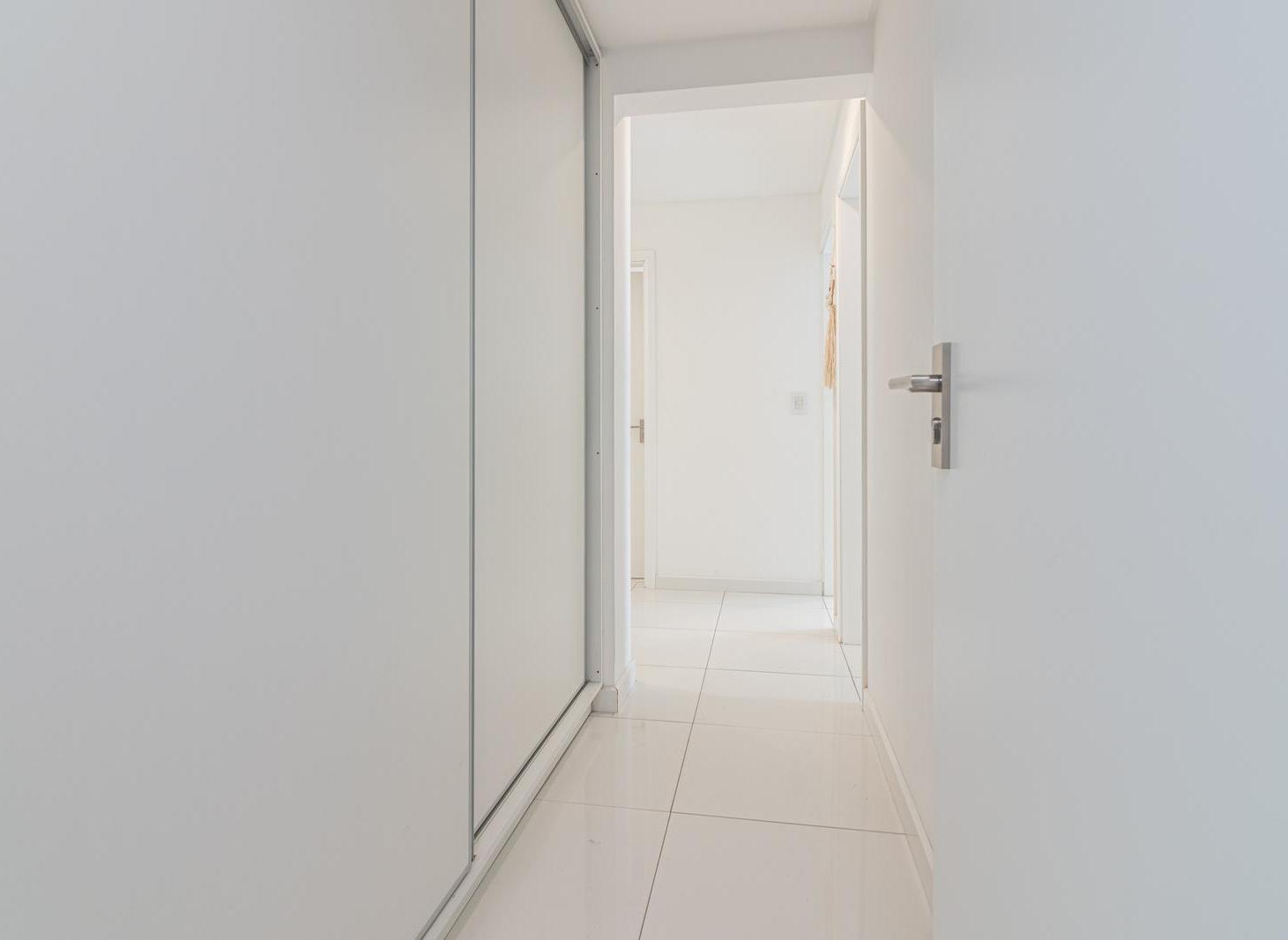¡VENTA! 5 ambientes con cochera - Terminal Vieja