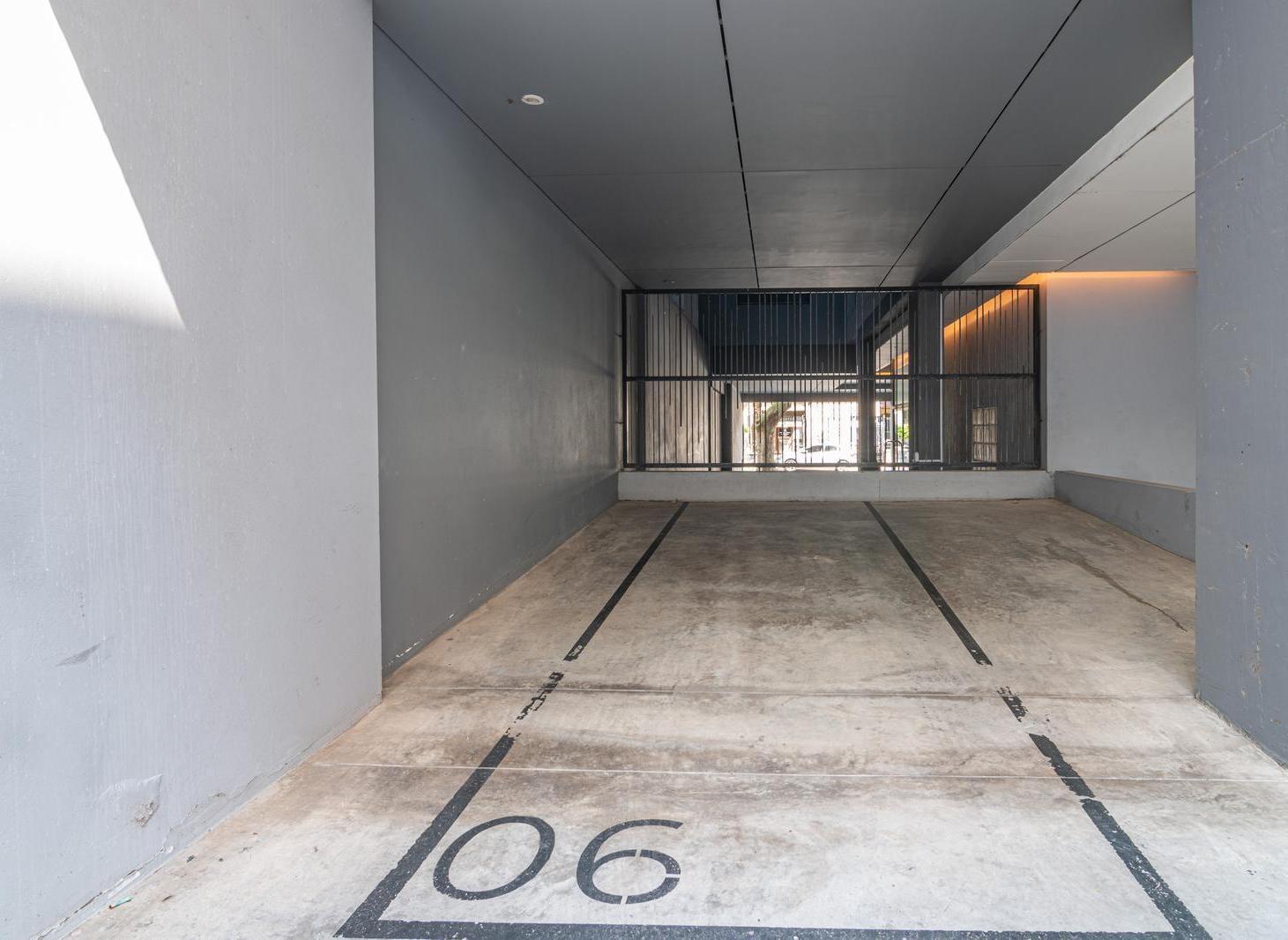 ¡VENTA! 5 ambientes con cochera - Terminal Vieja