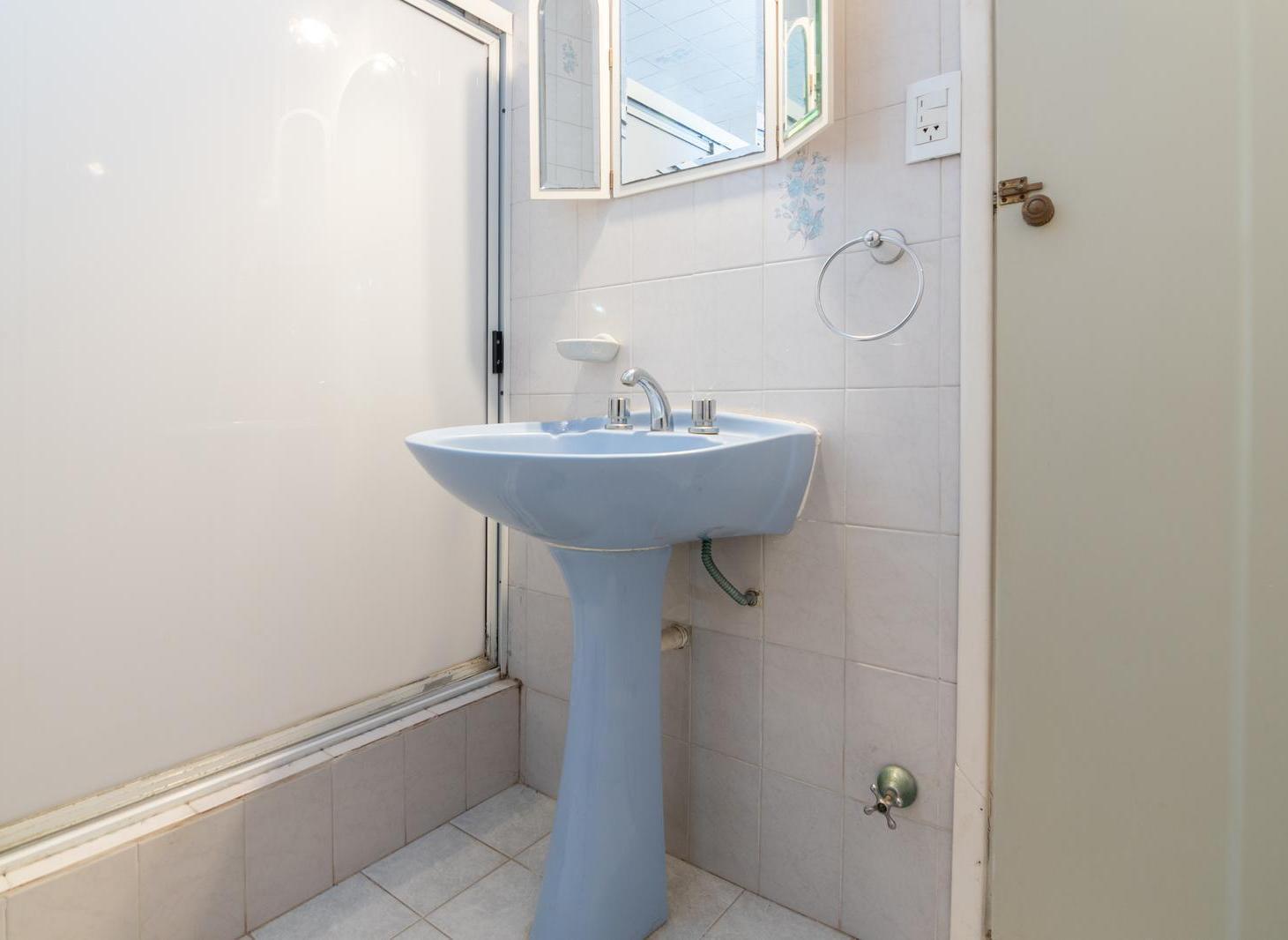¡VENTA! Casa con depto - Fortunato de La Plaza