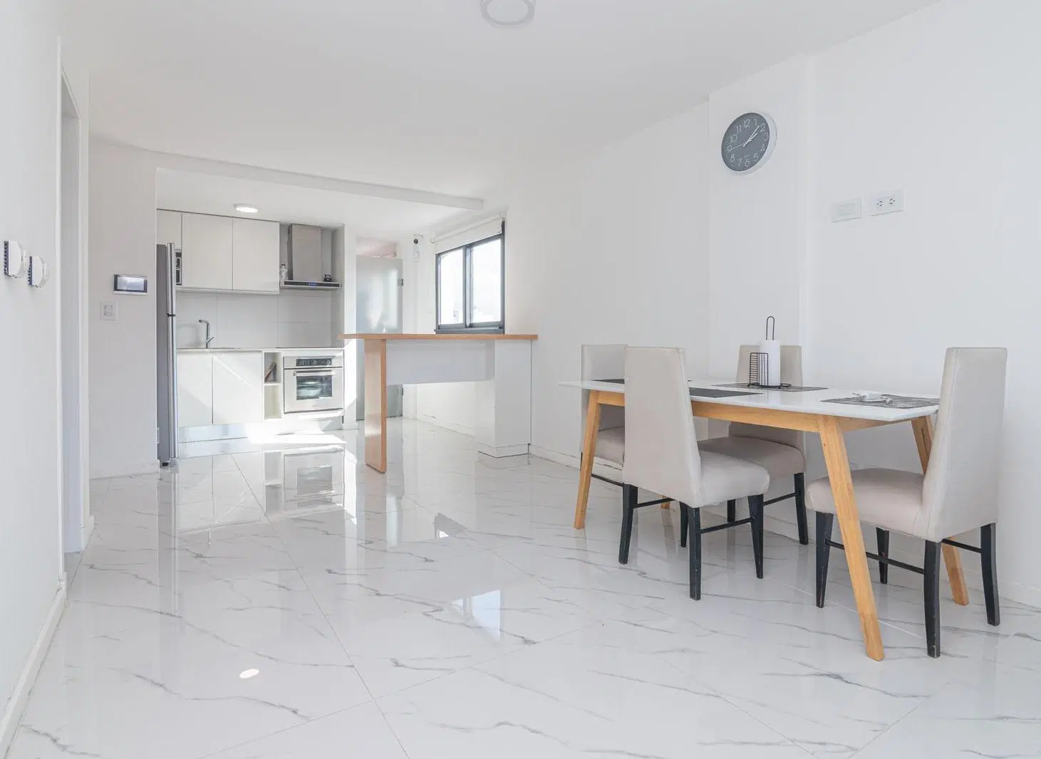 ¡VENTA! 2 ambientes c coch y bau - Chauvin 8