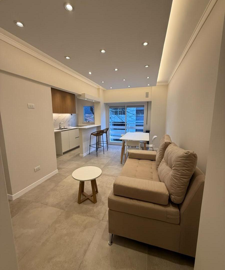 Foto de ¡VENTA! 2 ambientes con balcón - Plaza Colon, imagen 1