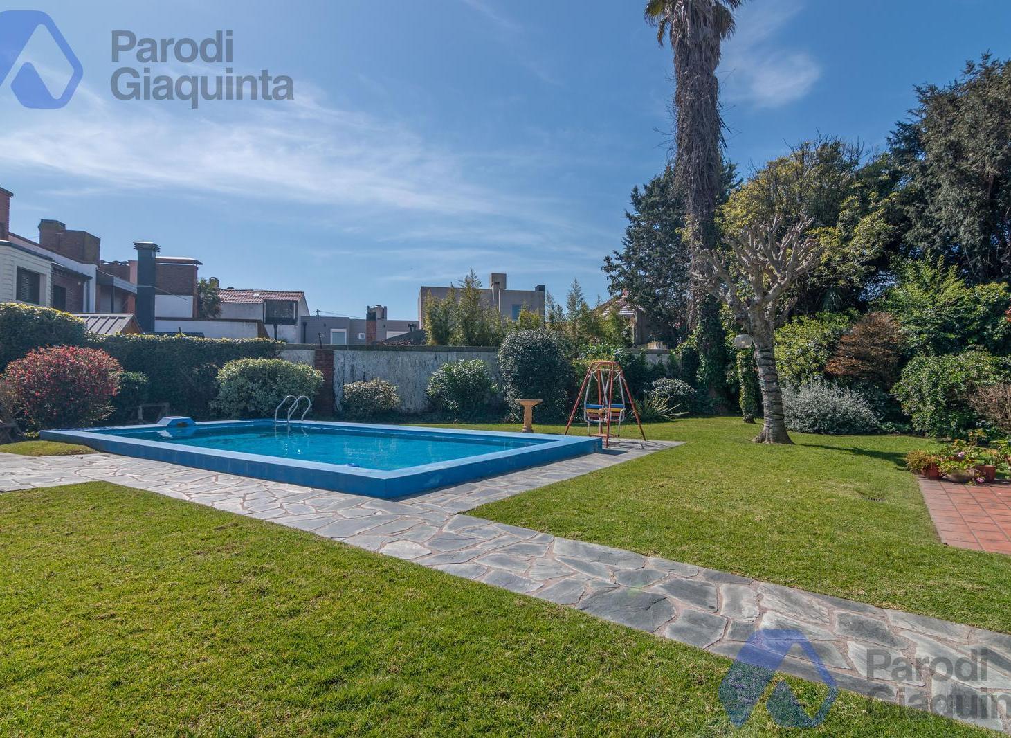 Foto de ¡VENTA! Casa 5 ambientes con parque y piscina en San Carlos, imagen 5