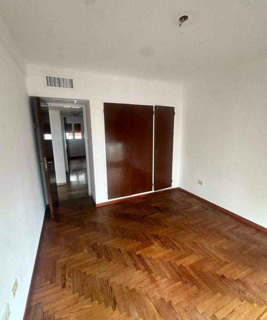 Se alquila depto 3 habitaciones en el centro de La Plata 5
