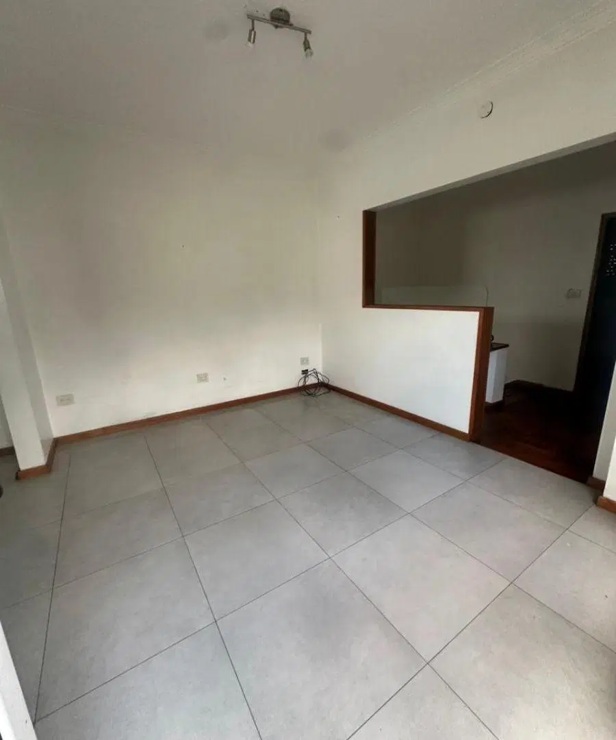 Se alquila casa en La Plata centro 4