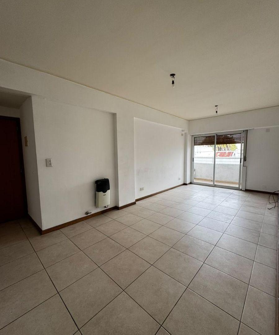 Foto de Se alquila depto de una habitación en La Plata, imagen 3