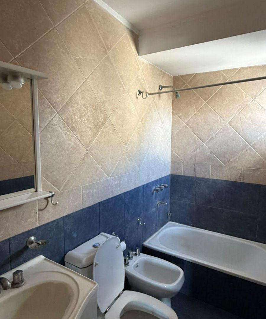 Foto de Se alquila depto de una habitación en La Plata., imagen 5