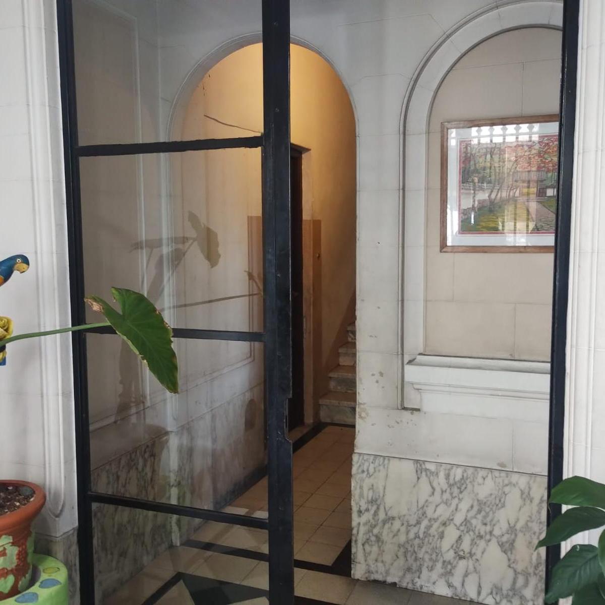 Piso de 3 Amb Amplios/ Baño/ Toillete 3