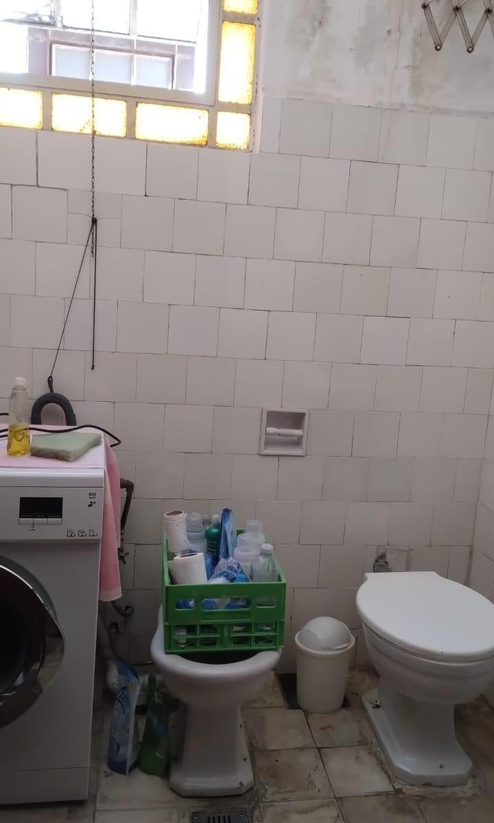 VENTA DE MONOAMBIENTE  POR ESCALERA EN SAN CRISTOBAL