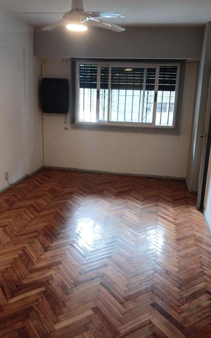 ALQUILER DEPARTAMENTO DE 1 AMBIENTE AL FRENTE EN PLANTA BAJA EN SAN CRISTOBAL