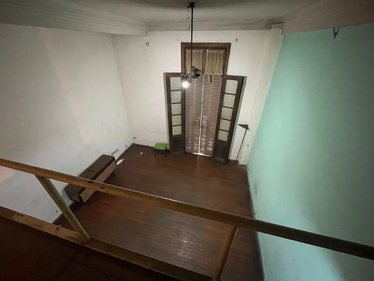 VENTA DE 2 AMBIENTES CON ENTREPISO A REFACCIONAR EN SAN CRISTOBAL 3
