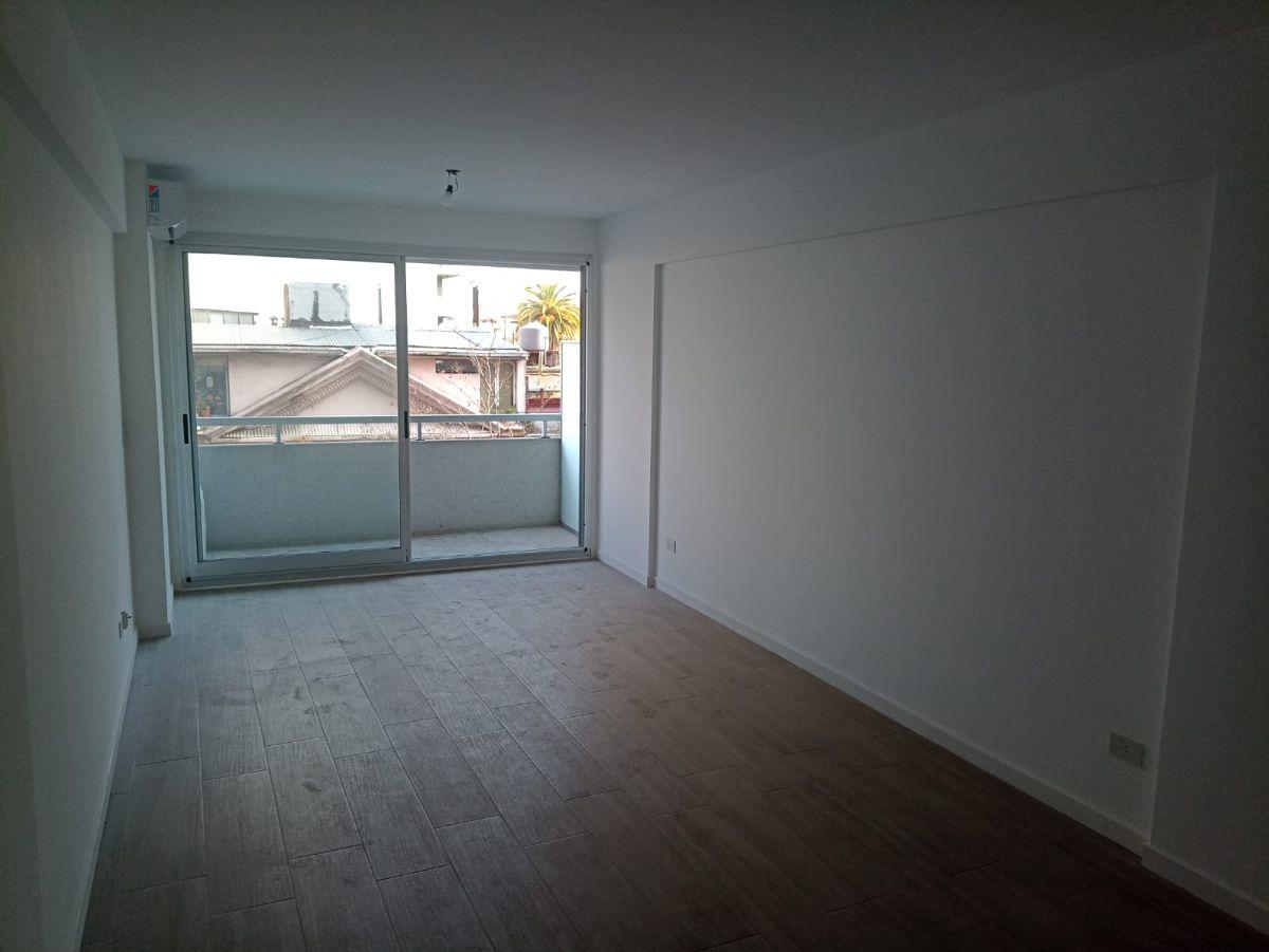 ALQUILER MONOAMBIENTE CON BALCON IMPECABLE/ MODERNO EN SAN CRISTOBAL
