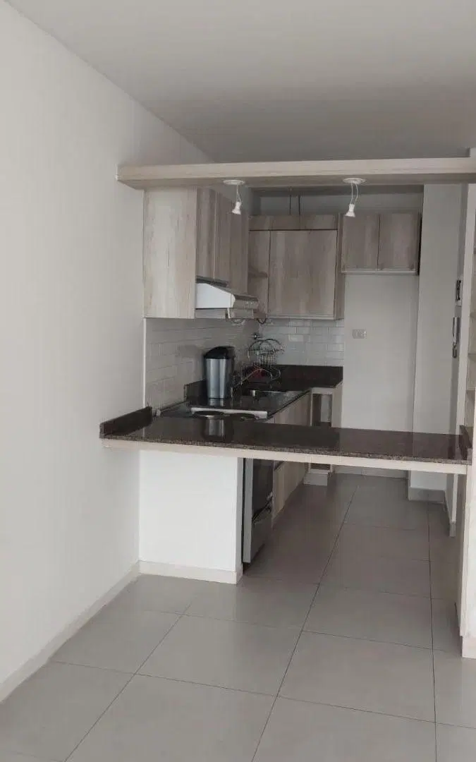 ALQUILER MONOAMBIENTE C/BALCON MODERNO APTO PROF SAN CRISTOBAL 2