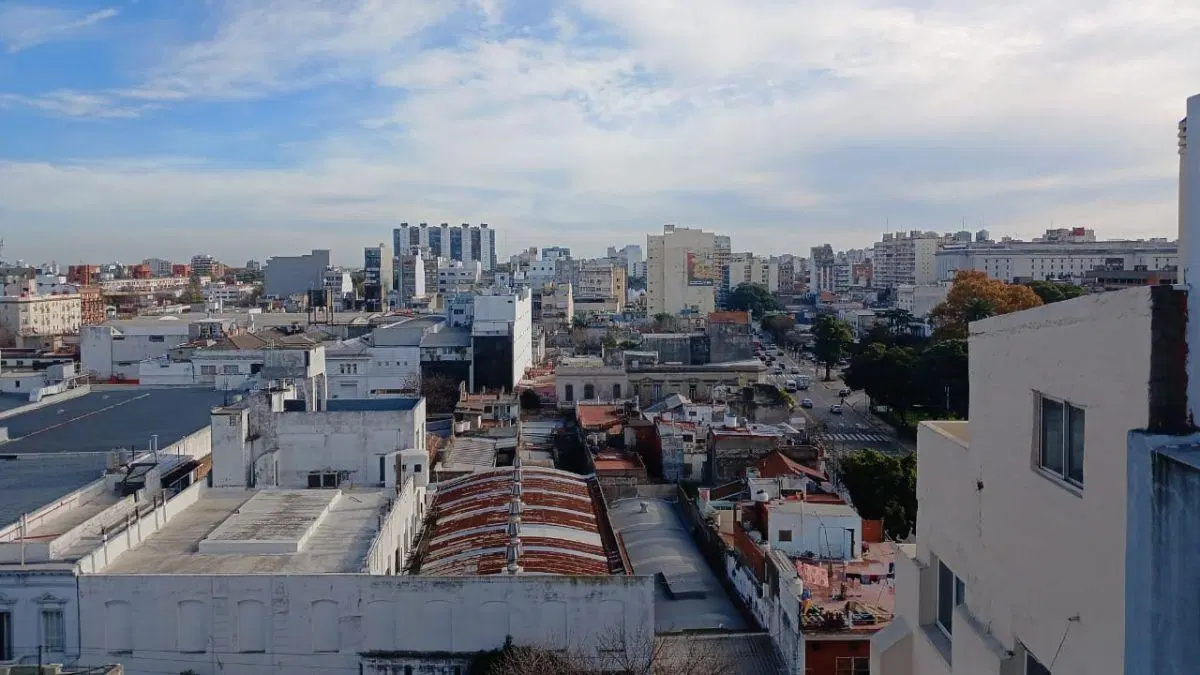 ALQUILER 2 AMBIENTES CON TERRAZA VISTA ABIERTA EN CONSTITUCION 5