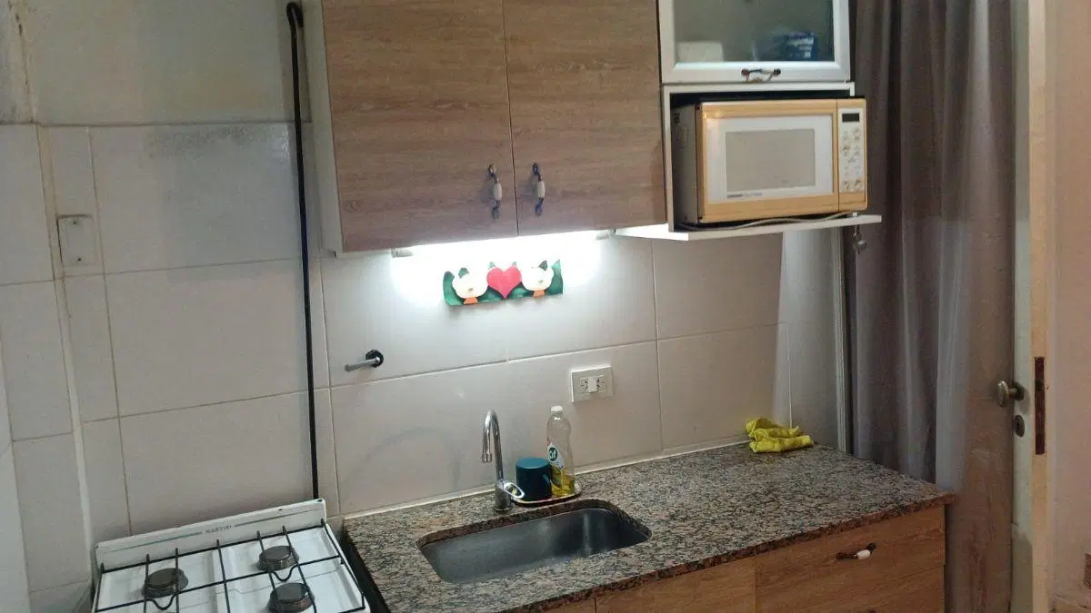 VENTA DEPTO 3 AMBIENTES ANTIGUO, RESTAURADO, BAÑO, TOILETTE EN MONSERRAT APTO CREDITO 8