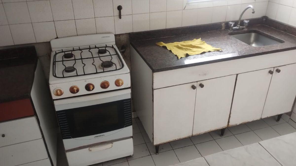Foto de ALQUILER 3 AMBIENTES AL FTE 2º PISO POR ESCALERA, imagen 5